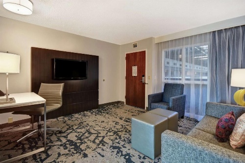 Embassy Suites By Hilton Hotel Montgomery-Conference Center image 27