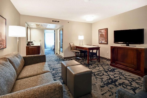Embassy Suites By Hilton Hotel Montgomery-Conference Center image 49
